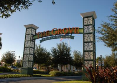 Entrance to Shopping Plaza